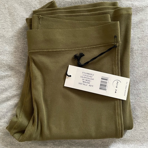 NWT Paper Label Annie Flared Leggings - Picture 2 of 3